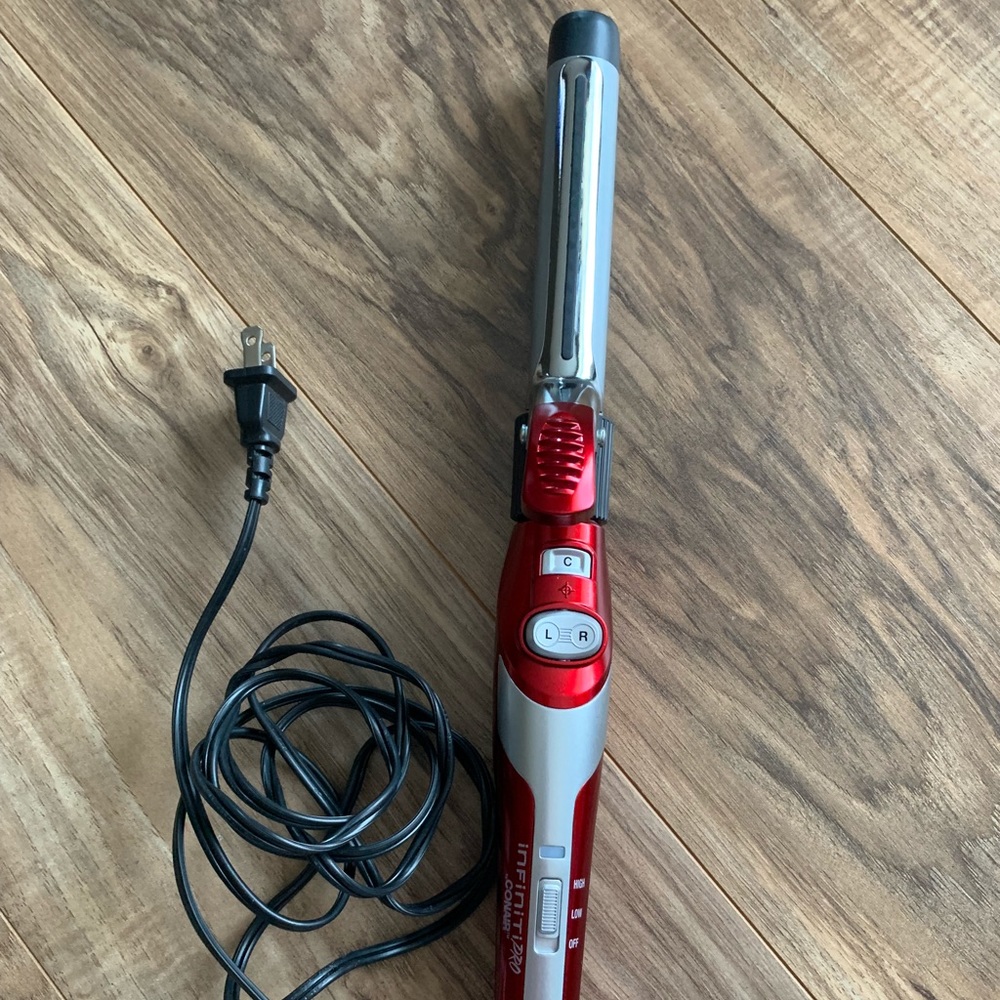 Conair - Curl Evolution Curling Iron -Red